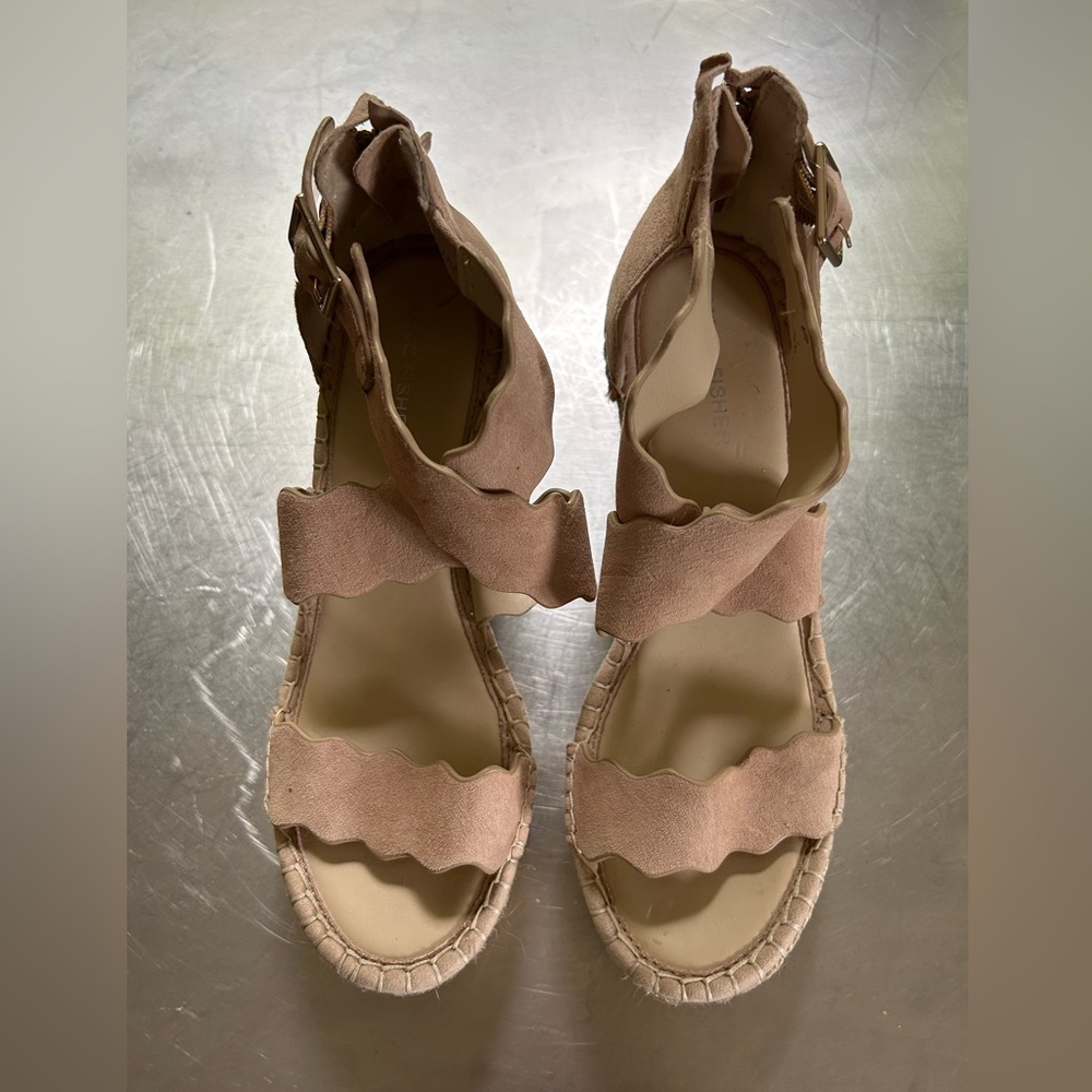MARC FISHER - Calita Platform Wedge Sandal - NEW without box 8M